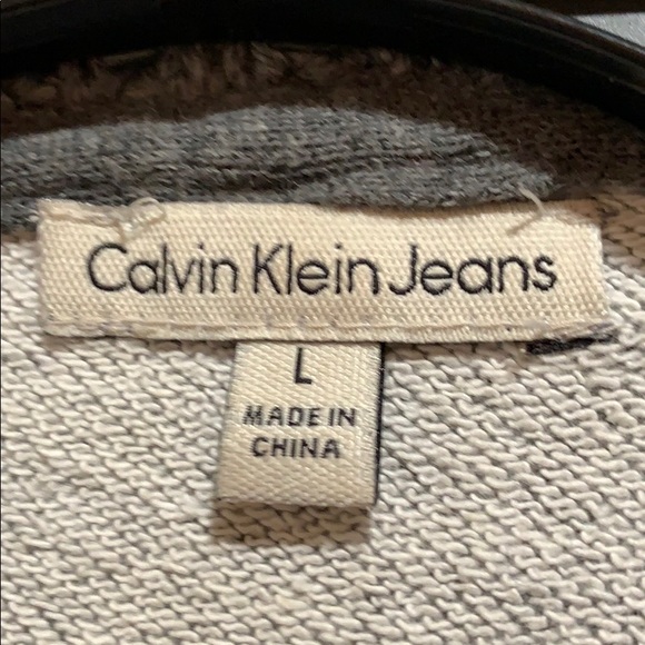 Calvin Klein Jeans sweater SZ L gray asymmetrical - Picture 5 of 8